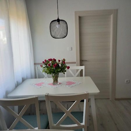 Apartmani Pajalic Krk Town Exterior foto